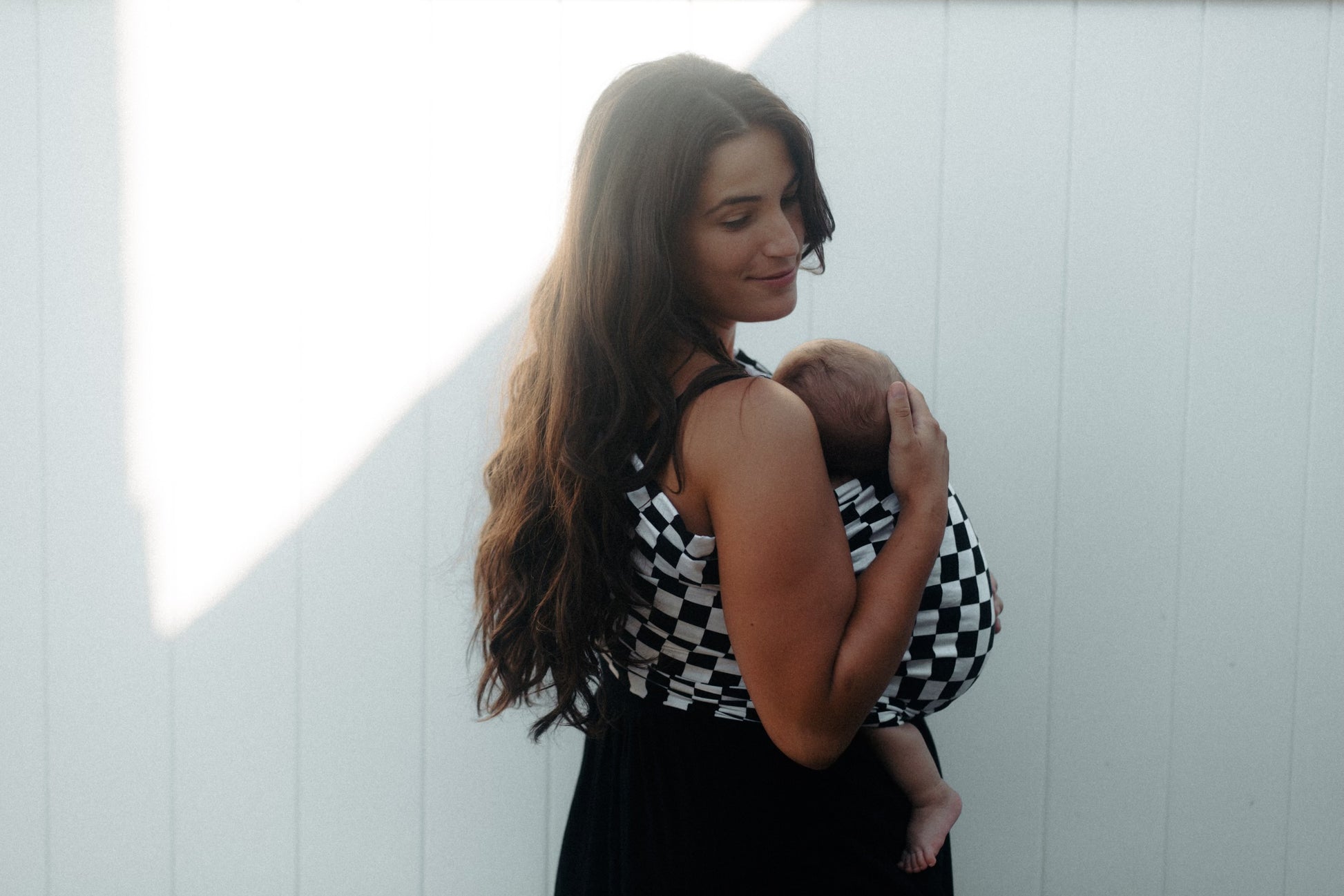 Baby cotton ring sling carrier black and white checkered pattern