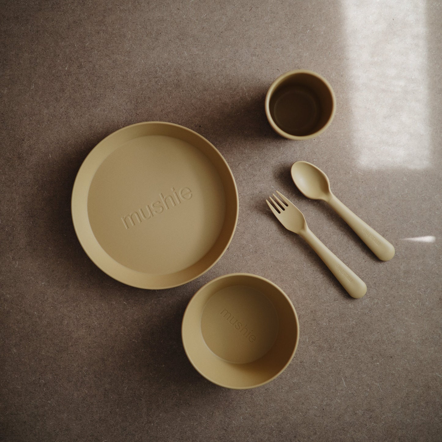 Round Dinnerware Bowl