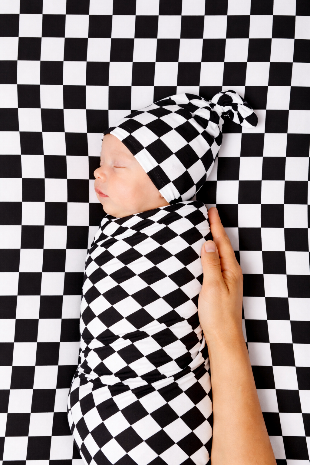 Race Black Checkered Knotted Hat