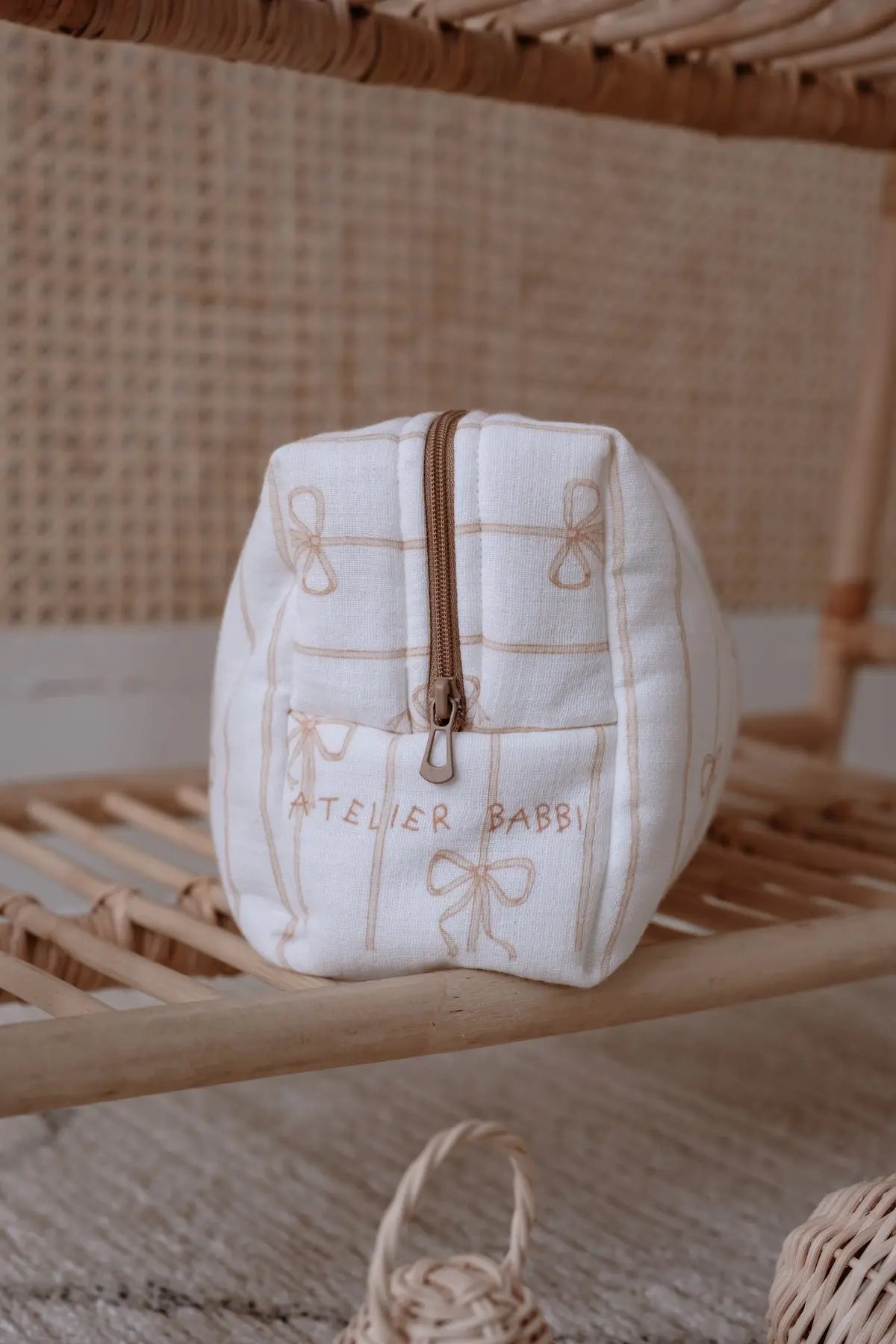 Diaper Pouch - Ribbon/Beige