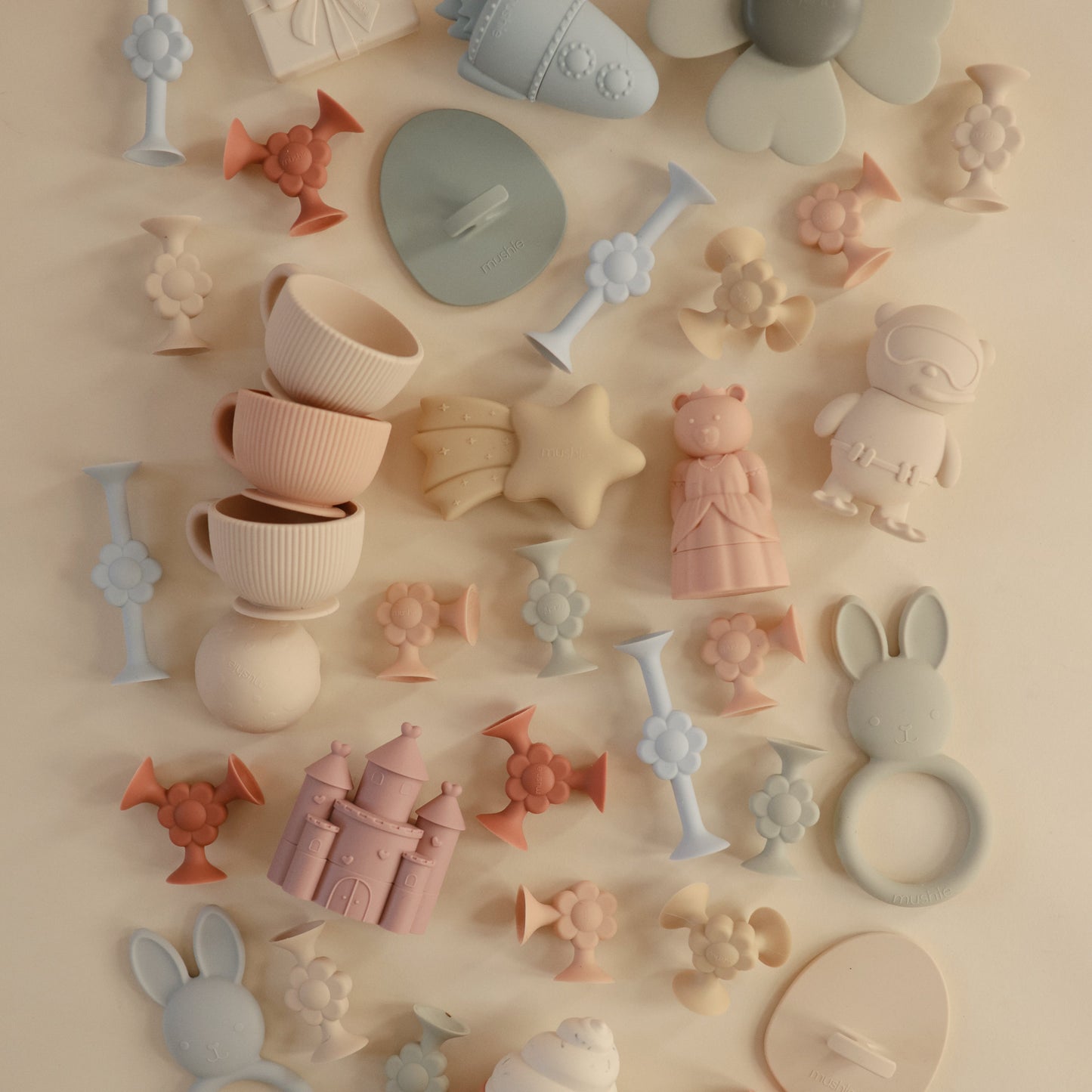 Daisy Silicone Suction Builders