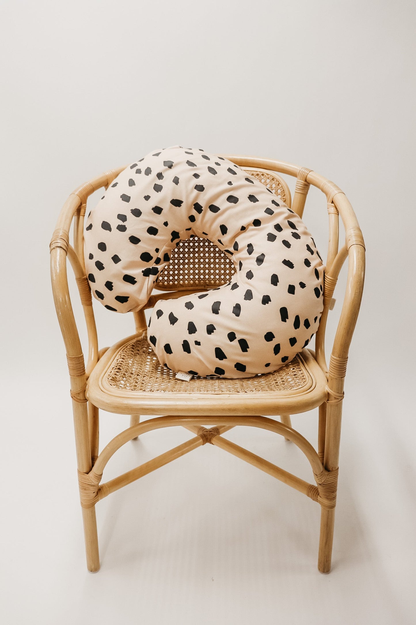 Wholesale Sahara Nursing Pillow Cover