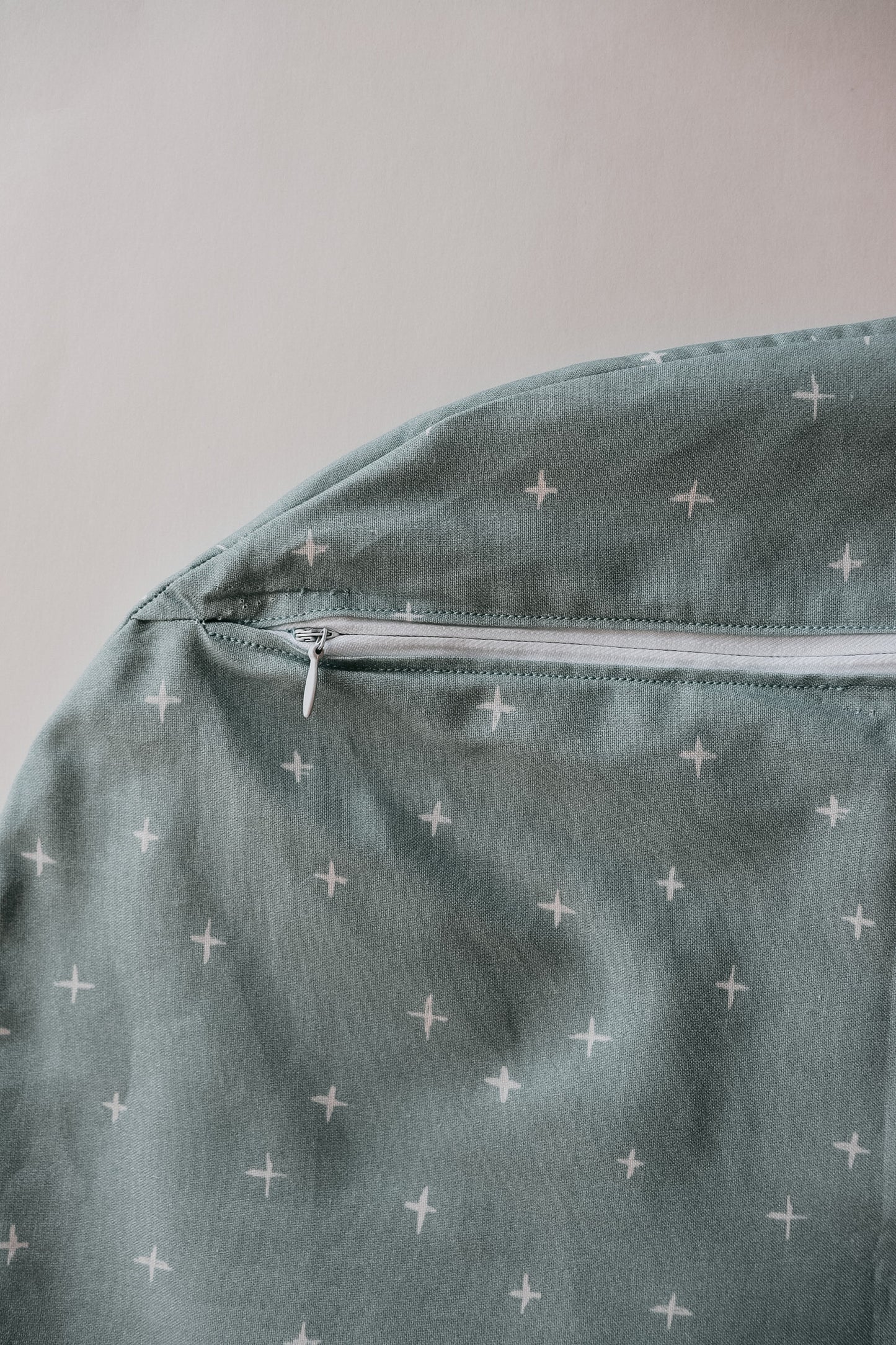 Twinkle Nursing Pillow Cover