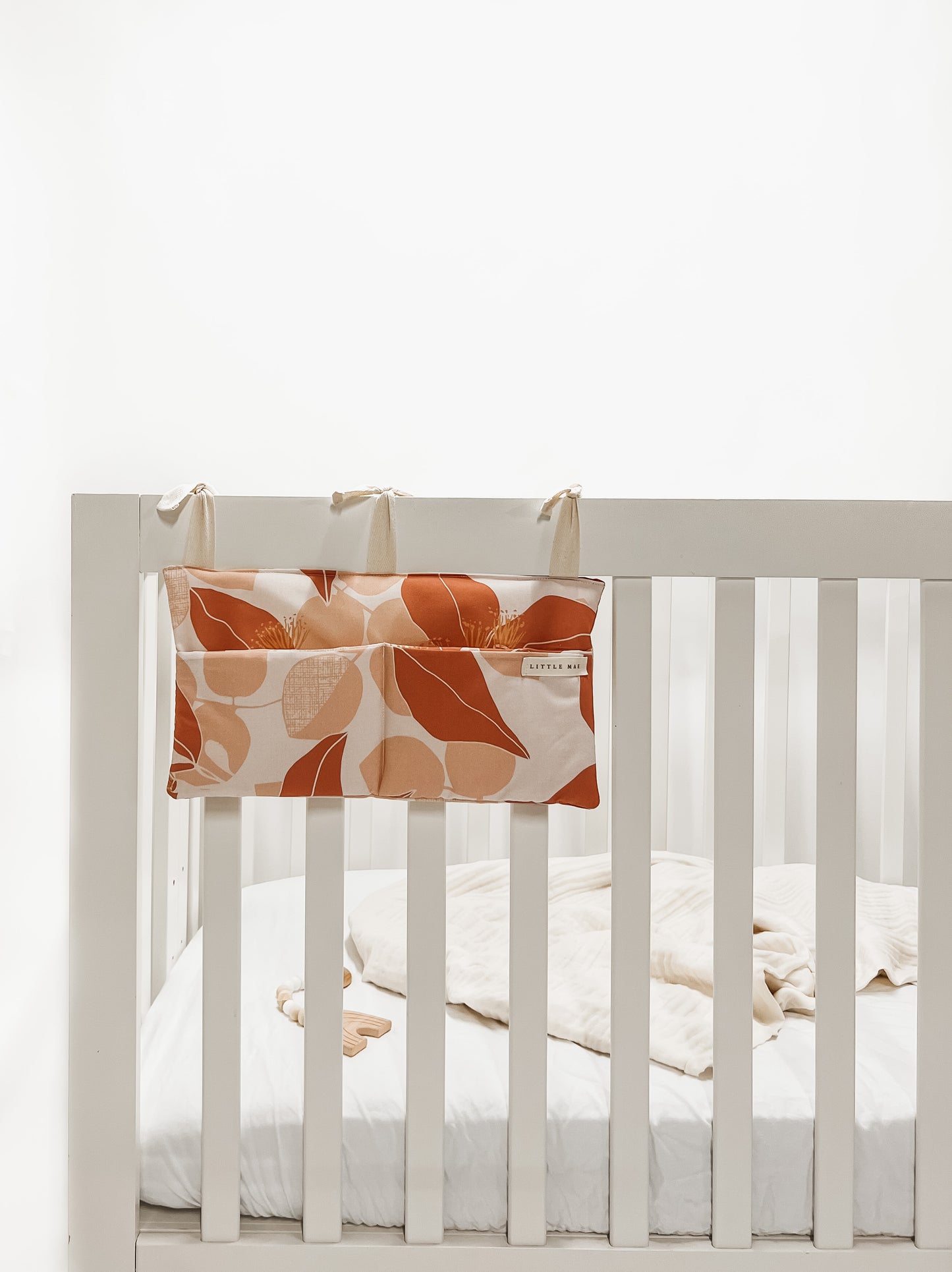 Mongolia Crib Organizer