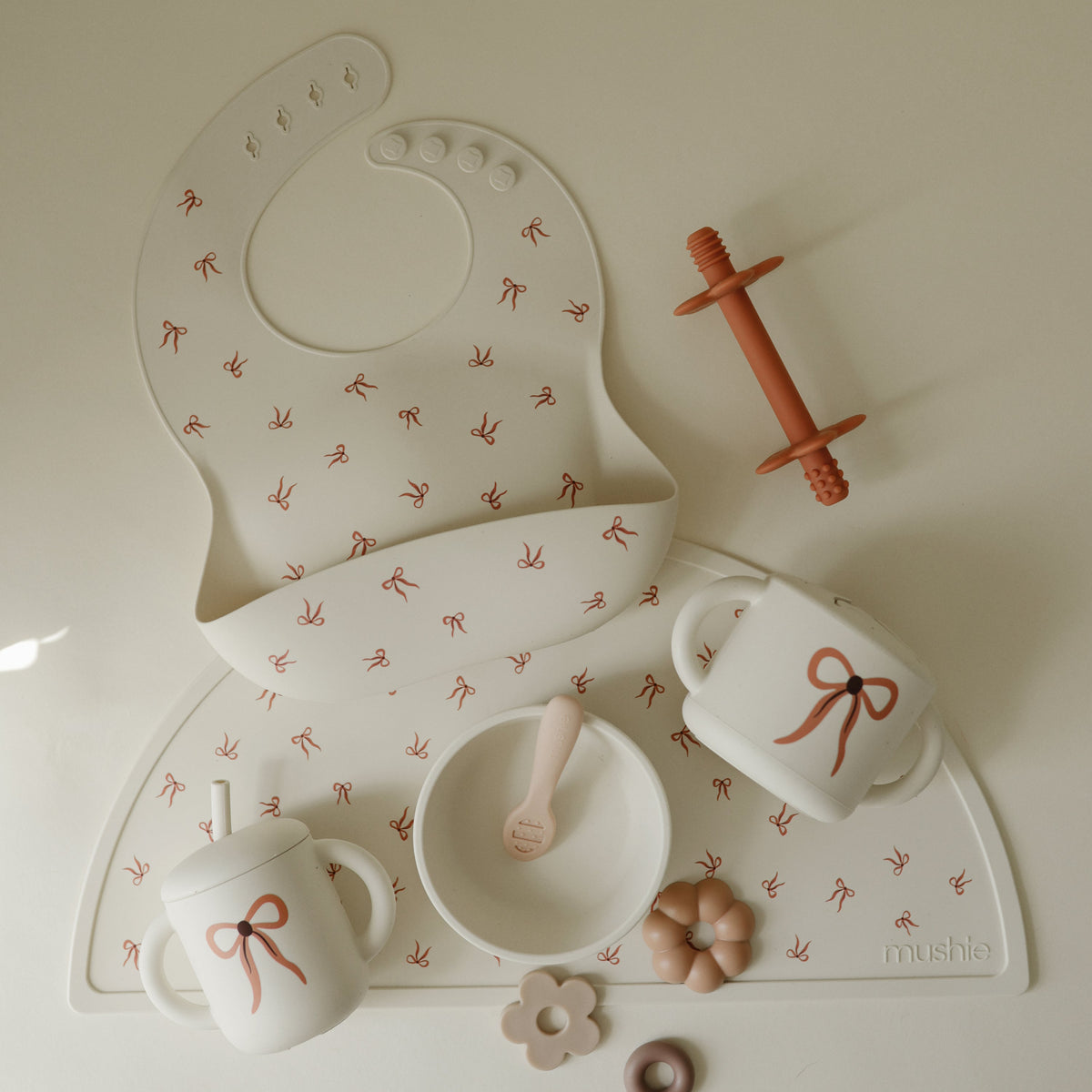 Silicone Training Cup + Straw