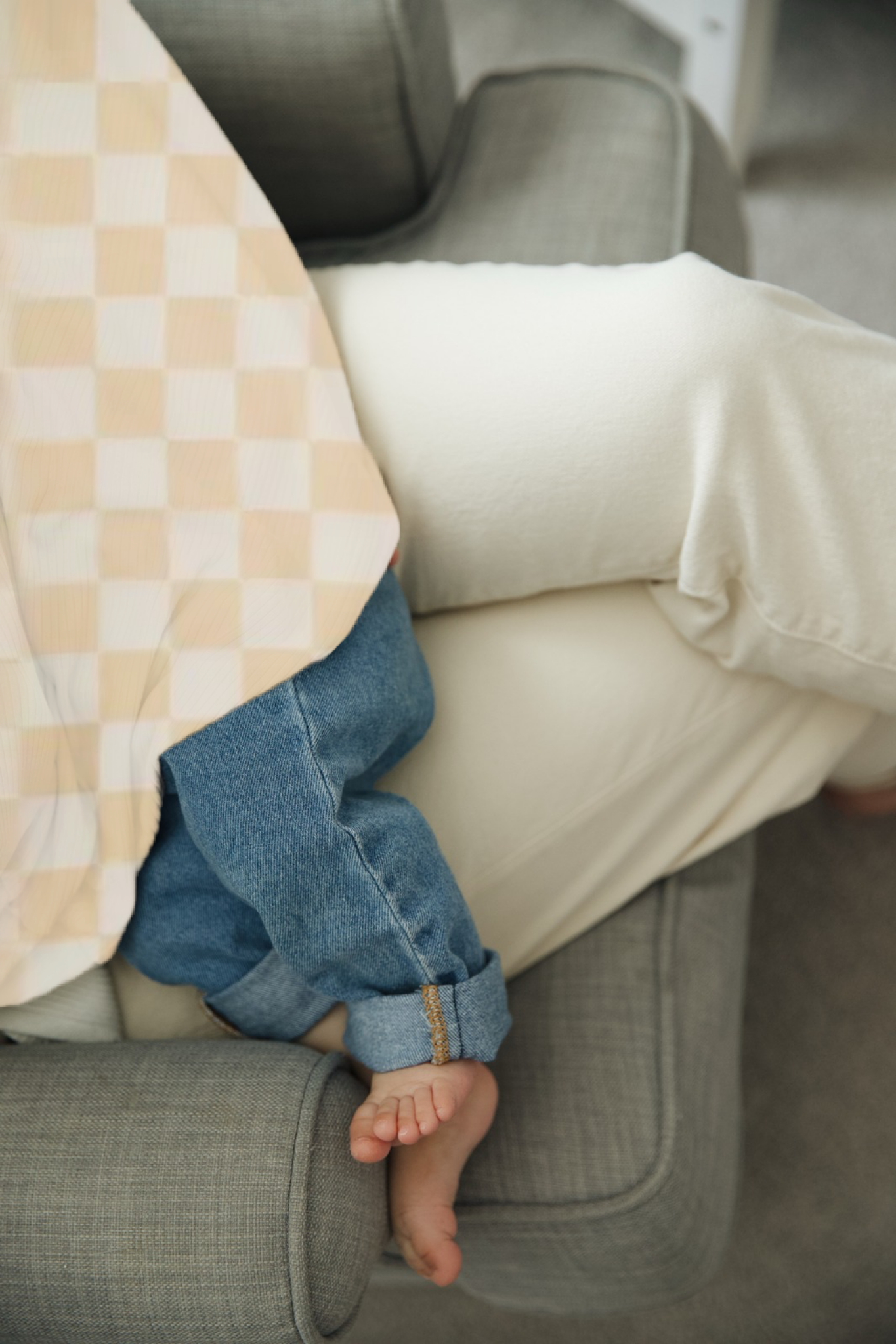 Butter Cream & White Checkered Carseat Cover