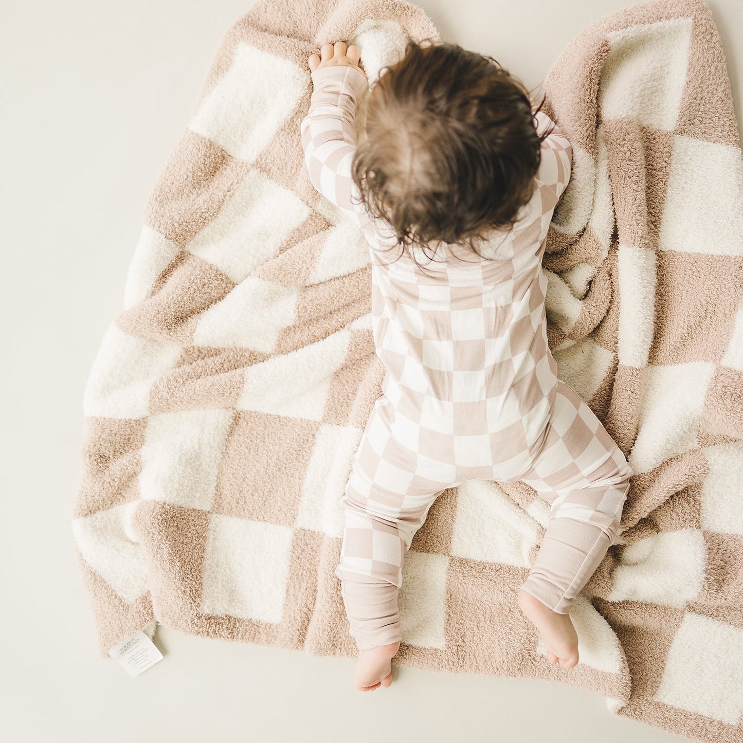 Checkered Plush Blanket | Latte