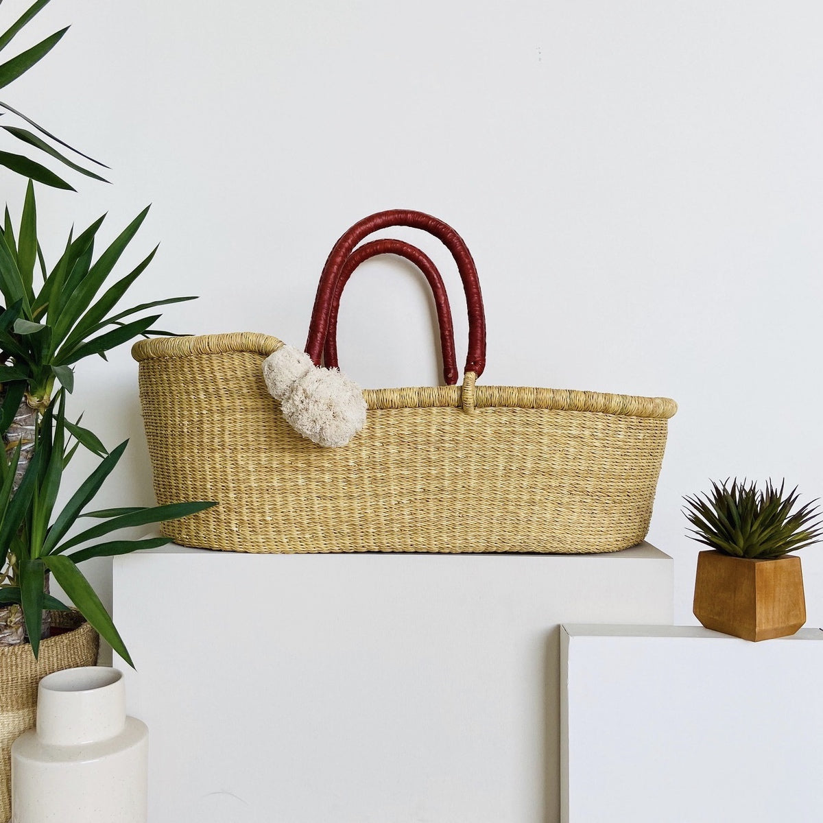 Cognac Handle Moses Basket