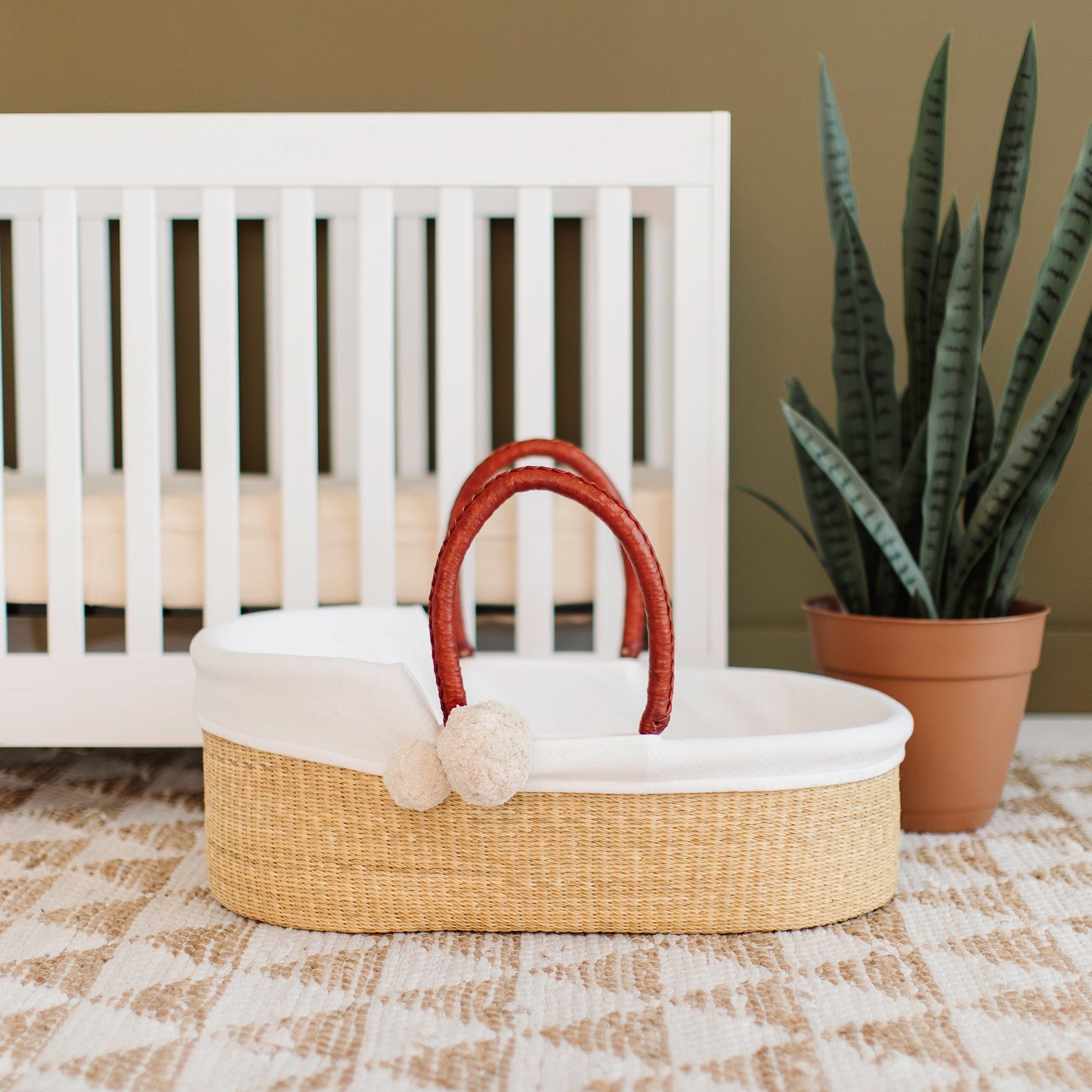 Cognac Handle Moses Basket