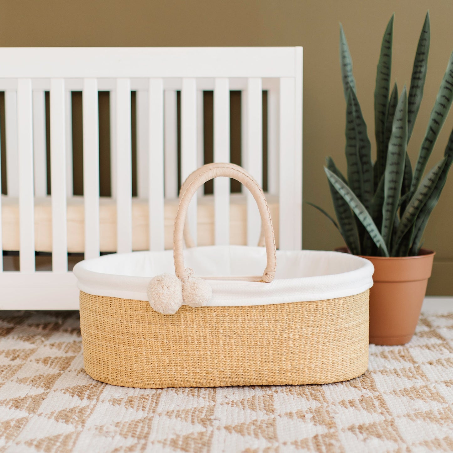 Cream Handle No Hood Moses Basket