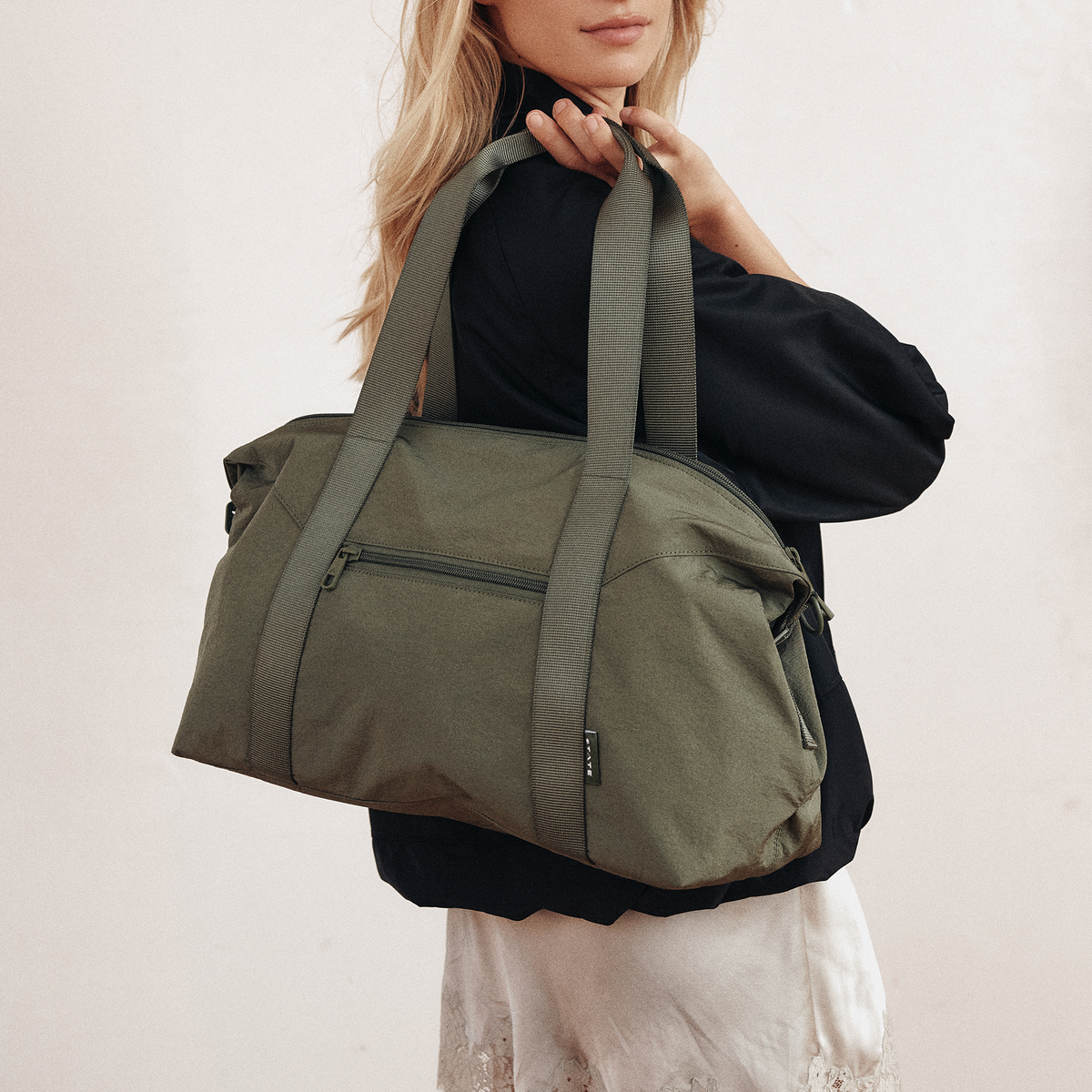 Harlow Carryall