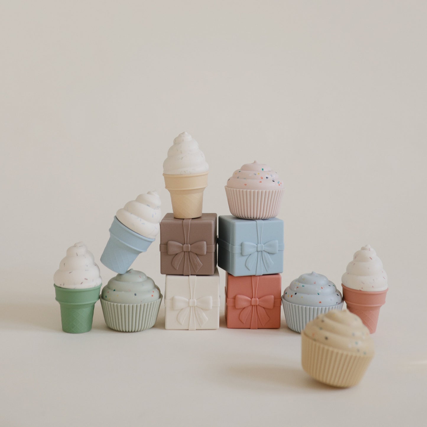 Mix and Match Toy