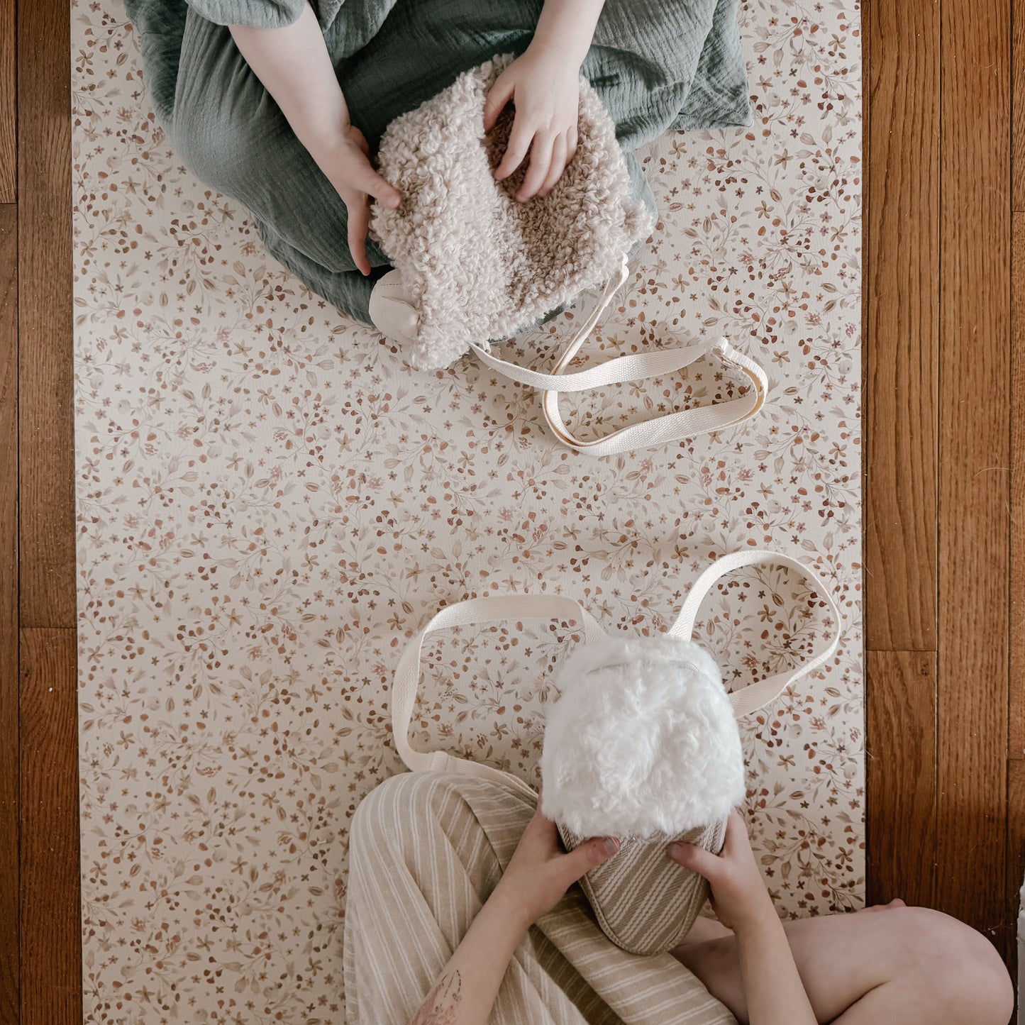 SWEET SCOOP sling bag