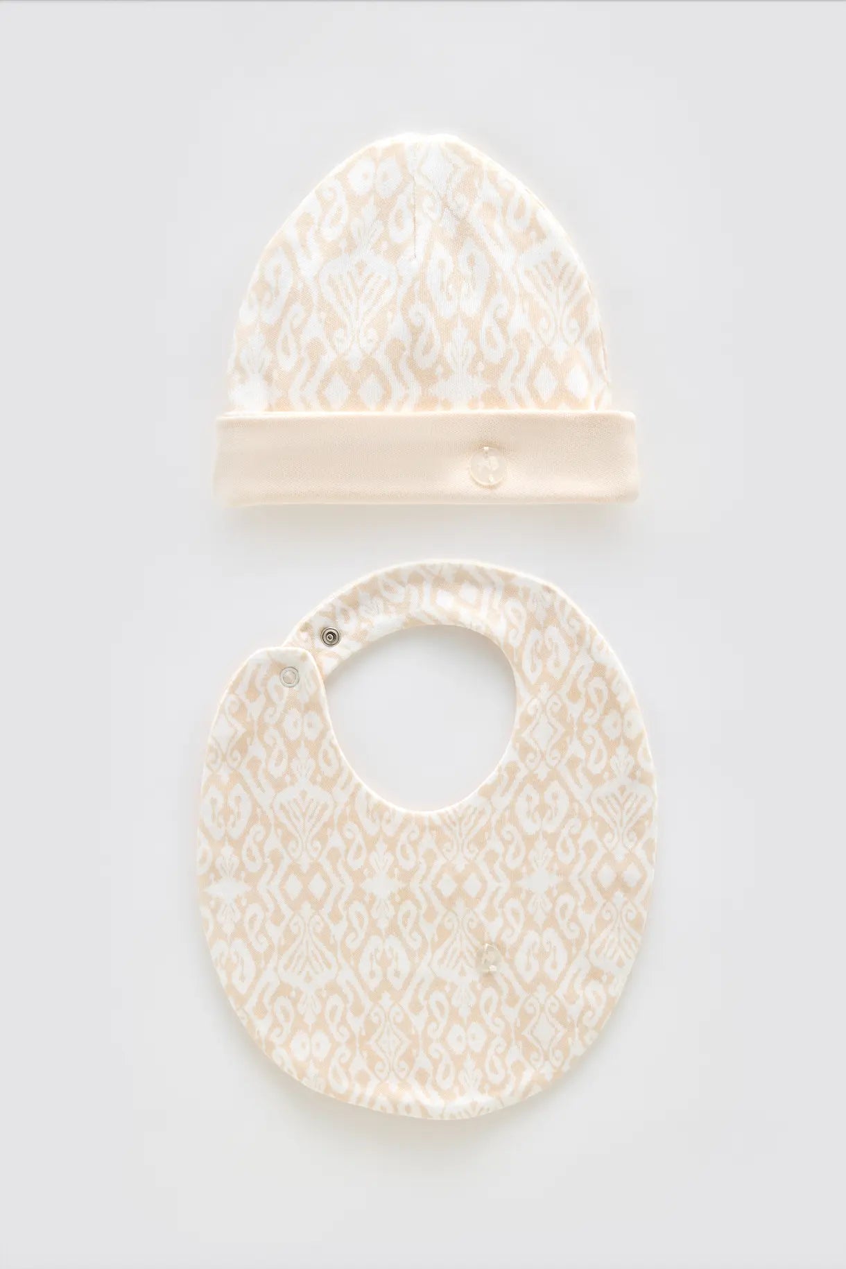 Newborn Bib & Hat Set - Ikat / Beige