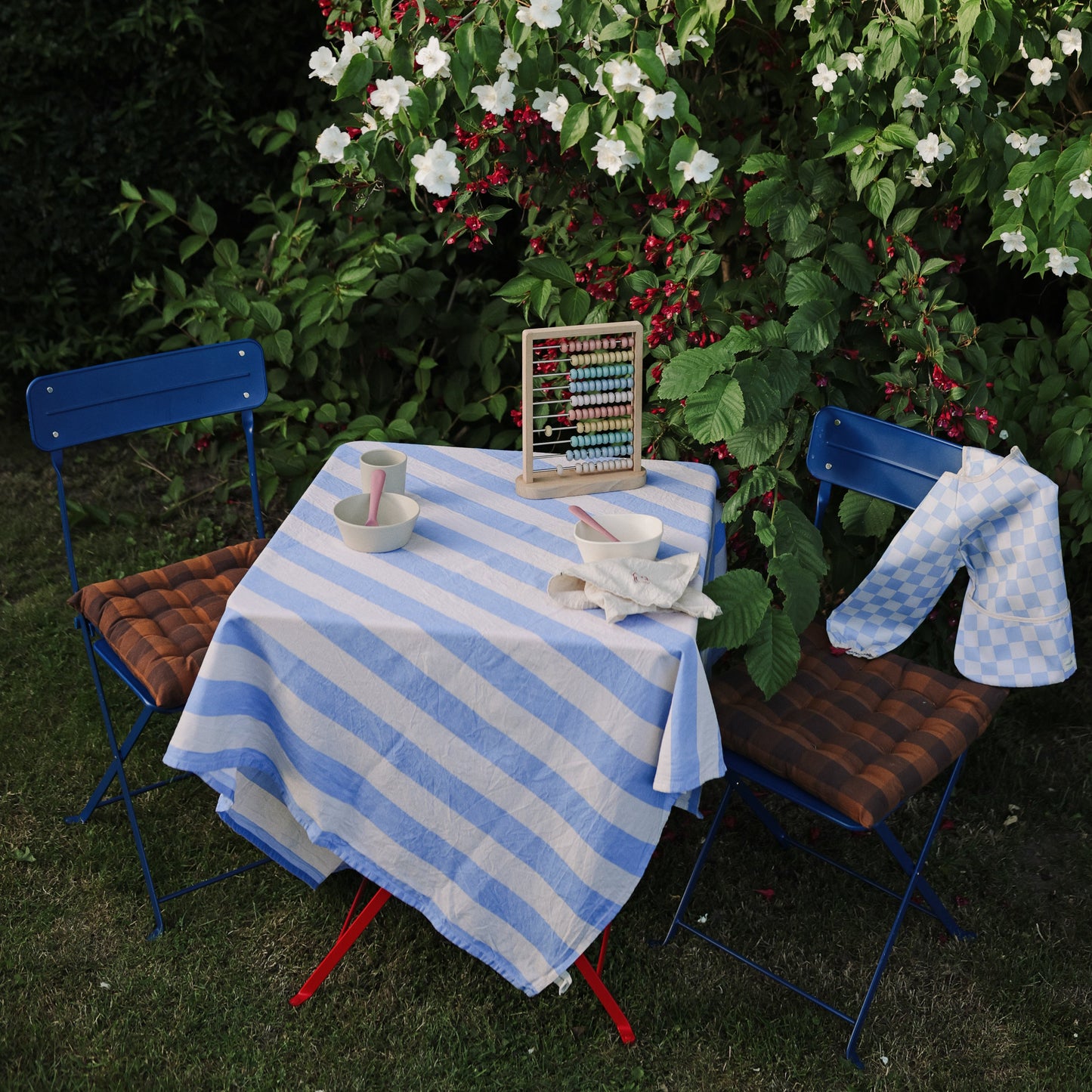 Dinnerware Cups