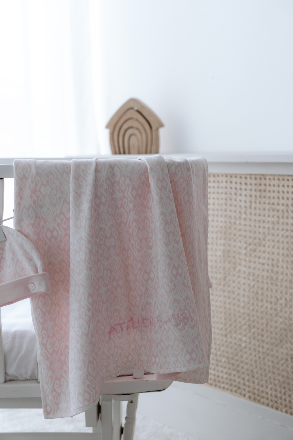 Double-Sided Baby Blanket - Ikat / Pink