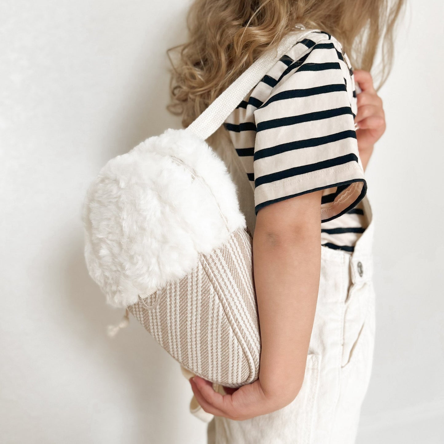 SWEET SCOOP sling bag