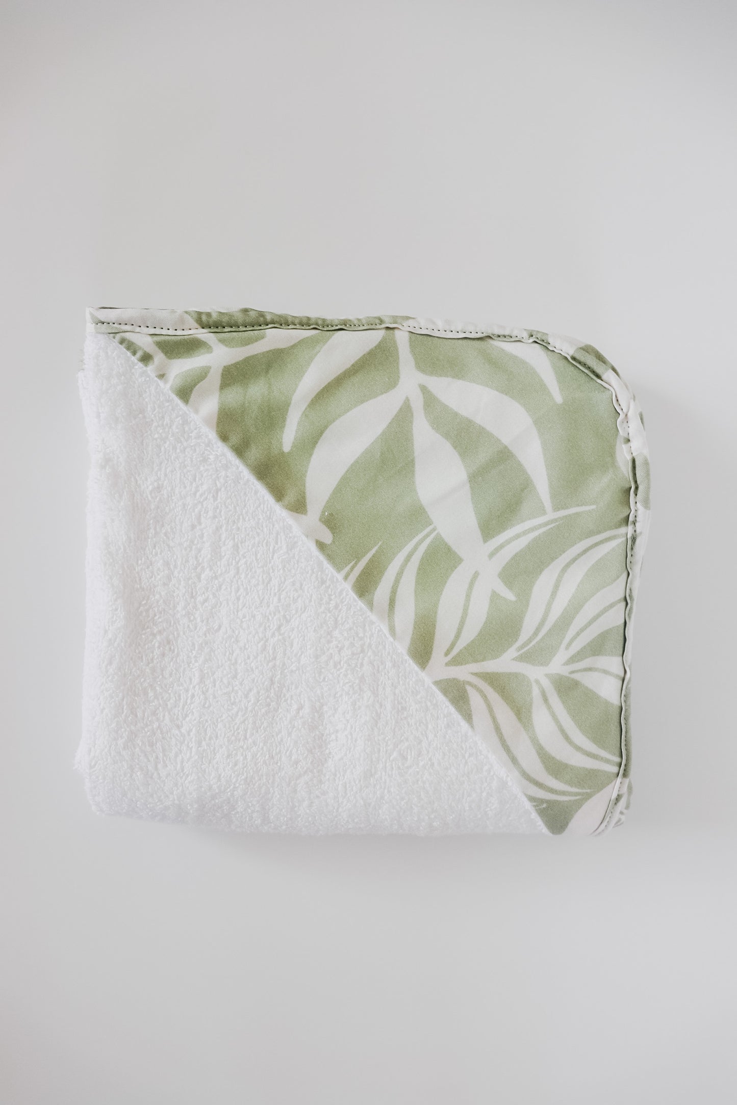 Sage Palm Hooded Towel