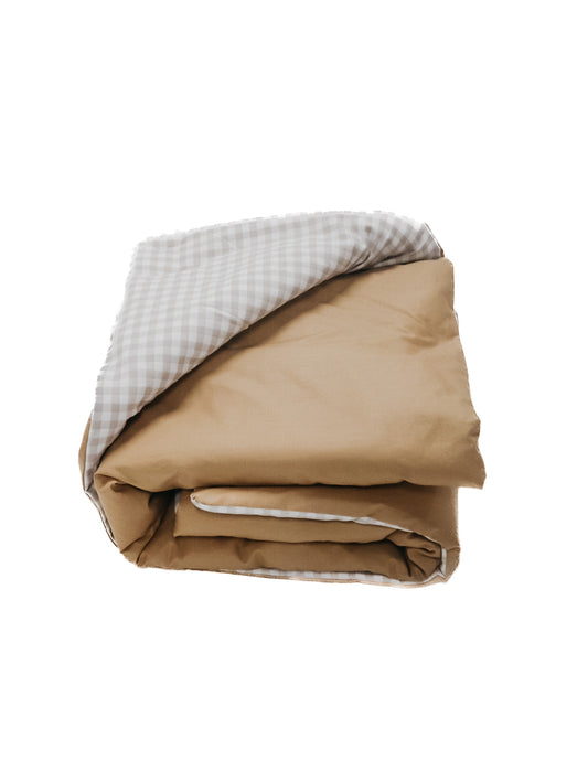 Chestnut Gingham Quilted Blanket